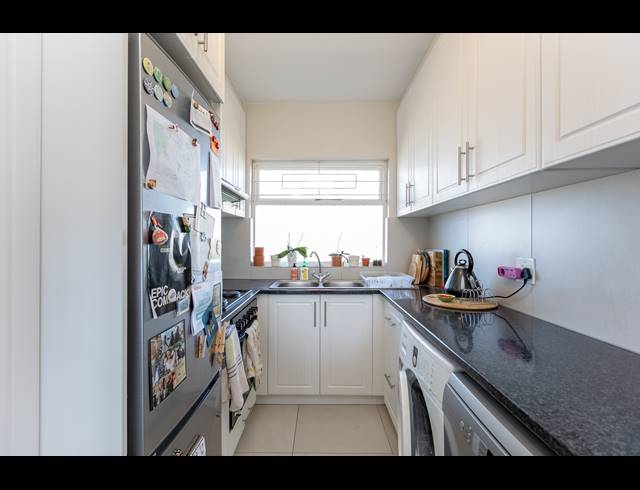 2 BEDROOM APARTMENT SOLD IN PLUMSTEAD